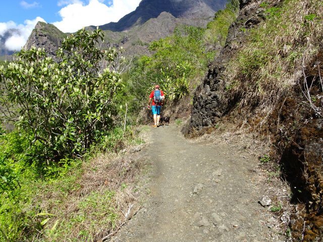 Les panoramas ne manquent pas durant la descente