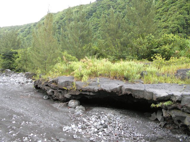 On trouve de belles parties de rivière en évitant la piste au départ