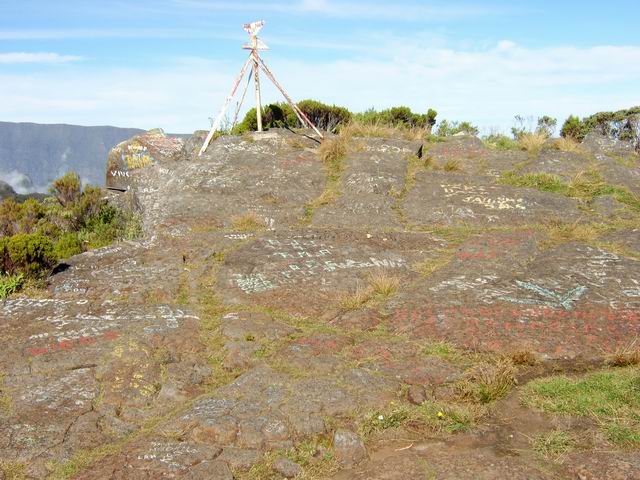 Le sommet de la Roche Ecrite qu'on ne décrit plus
