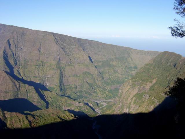 Deux-Bras entre la Canalisation des Orangers et le Cap Noir