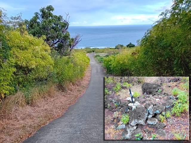 Le sentier, remplacé par du goudron, passe encore près d'anciennes tombes
