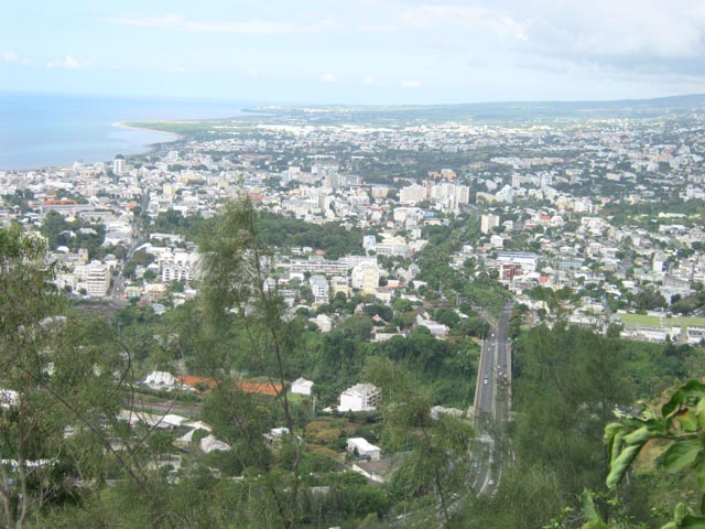 Nombreuses occasions de panoramas sur la ville de Saint-Denis