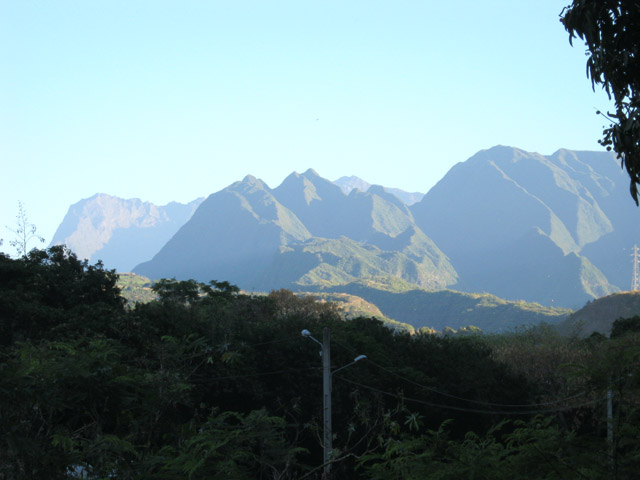 Quelques vues sur le massif du Dimitile