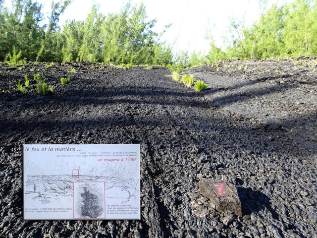 Faire demi-tour à ce panneau sur le feu et la matière