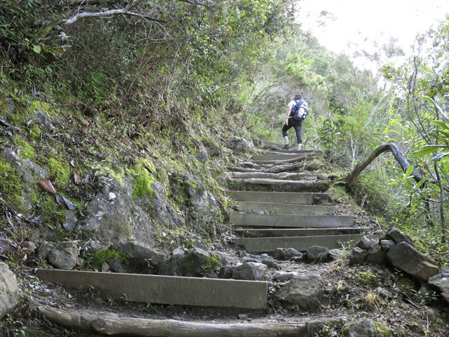 La montée vers le Col du Taïbit est très sportive et longue