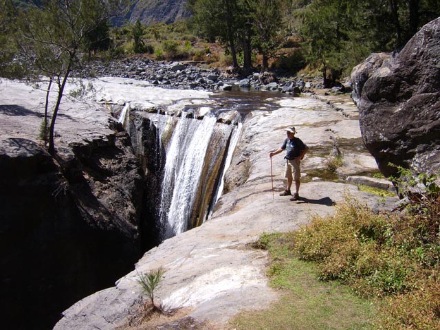 La très originale Cascade de Trois Roches