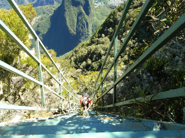 Le vertige vient surtout dans l'autre sens, à la descente