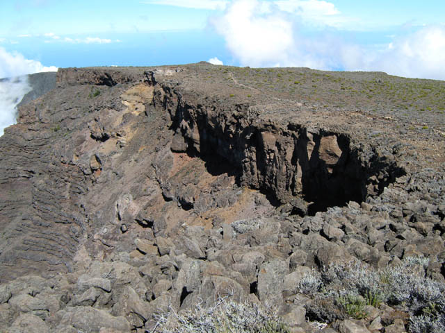 Le sentier qui rejoint le Petit Bénare