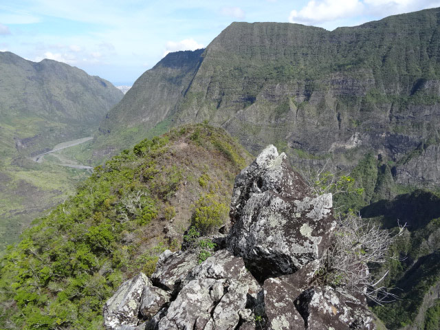 Une zone plus rocheuse que les autres que l'on voit plus bas