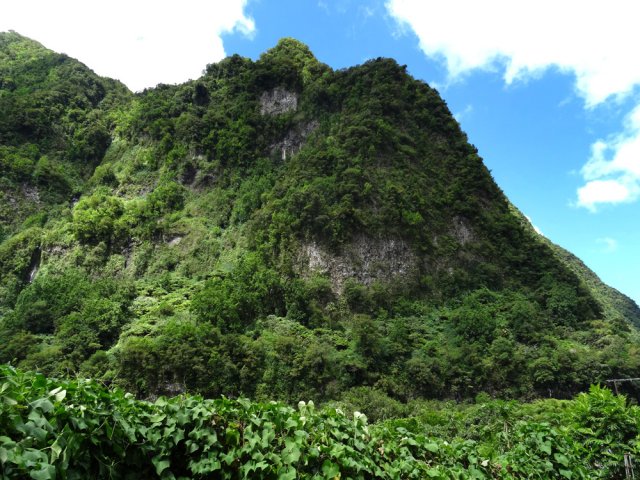 Le Piton Bonnet d'Evêque à la fin de la piste