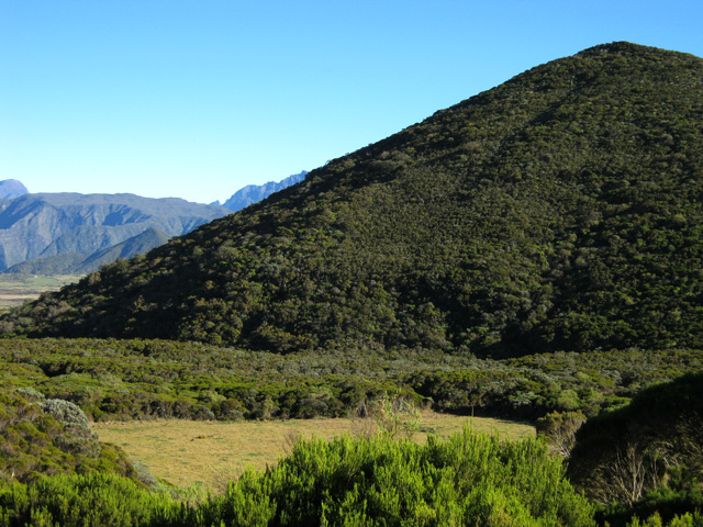 Le Piton Rouge, où passe désormais le nouveau GRR2