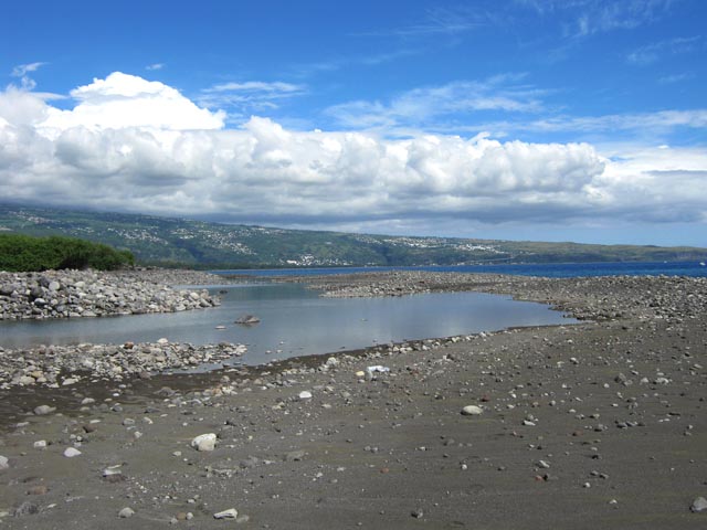 Une fois à la plage, l'eau s'infiltre par endroits ..
