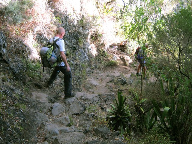 La plupart de la descente s'effectue sur les cailloux
