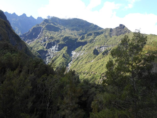 La Tête de Lion et le Gros Morne à l'horizon