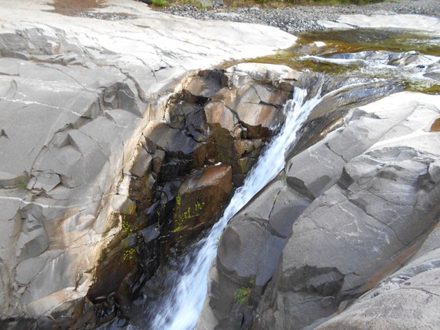 La cascade à deux pas du gué du GRR1