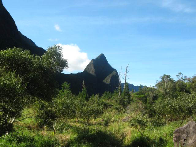 Une vue sur le Bonnet de Prêtre qu'on retrouvera pour la deuxième boucle