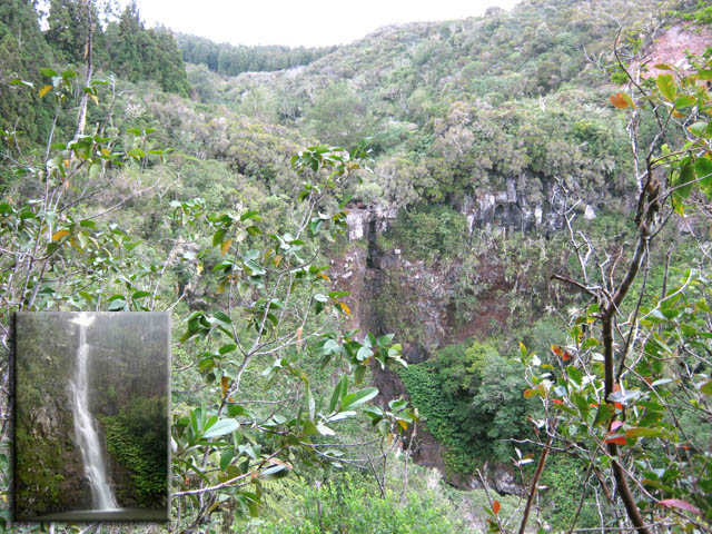 La Cascade Maniquet, à sec, vue lors de la descente au bassin