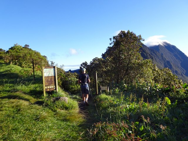 Le départ du Sentier Scout