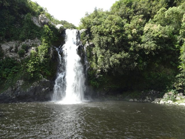 Vaste bassin et très haute Grande Cascade