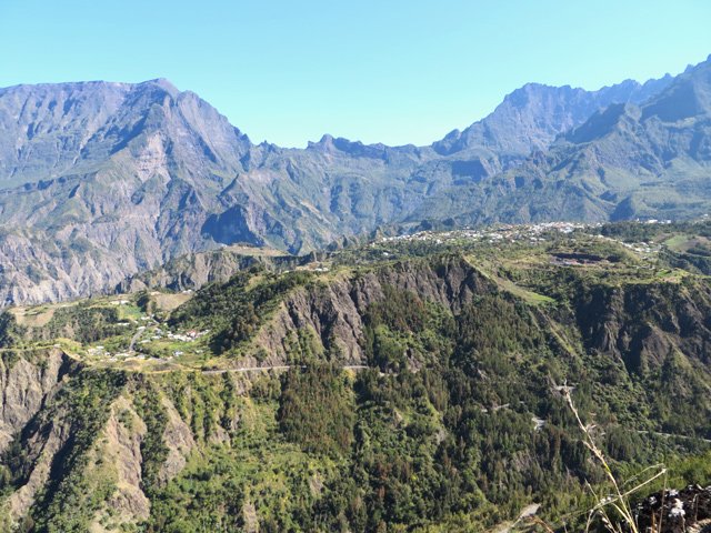 Panoramas grandioses sur le cirque de Cilaos