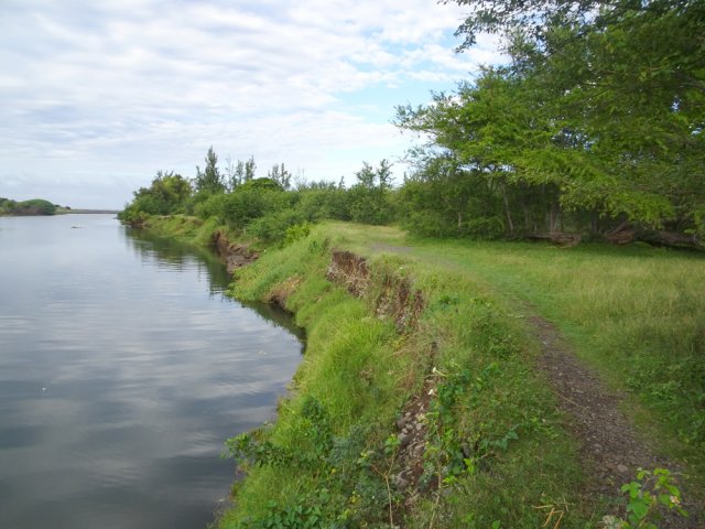 Attention au talus de la berge qui peut s'effriter