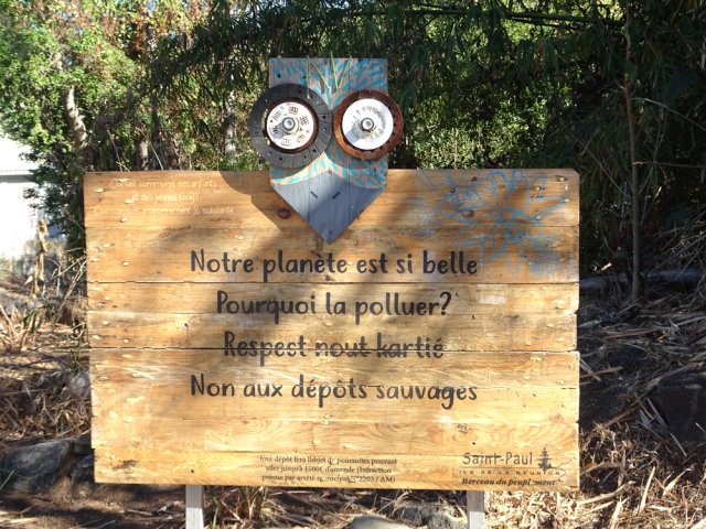 La pancarte est là mais pas les gestes qui vont avec !