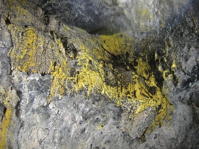 Non ce n'est pas de l'or car il aurait déjà été extrait