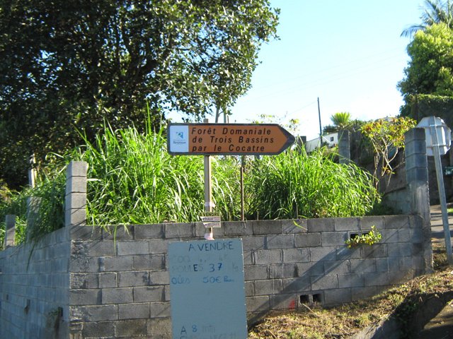Le panneau à Cocâtre pour ne pas manquer la route