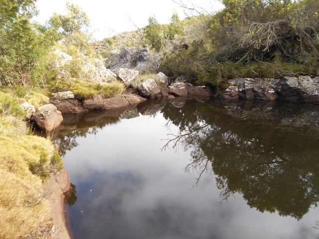 Le même côté aval