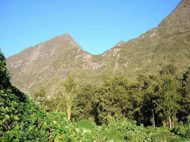 On voit très bien la Fenêtre à la fin de la montée