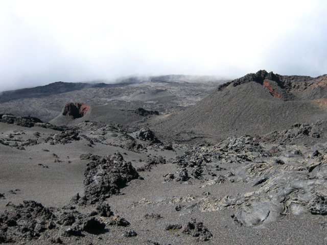 Beaucoup de ces cratères se visitent par de courts hors sentiers