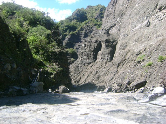 Traversée de la Rivière des Galets