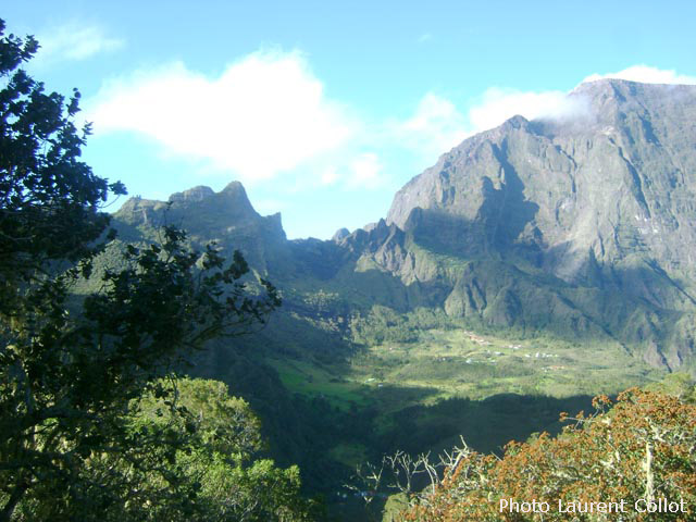 Le superbe point de vue depuis la Mare aux Serres vers Marla et le Taïbit
