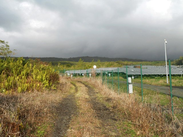 Arrivée au champ de panneaux solaires