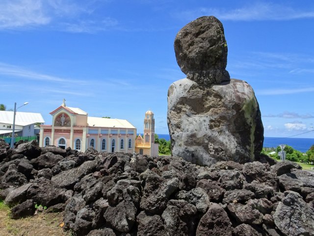 La Métisse 77, œuvre de quatre sculpteurs en souvenir de la douleur due à la coulée