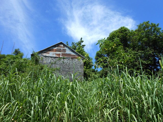 Des bâtiments du Bocage un peu délaissés
