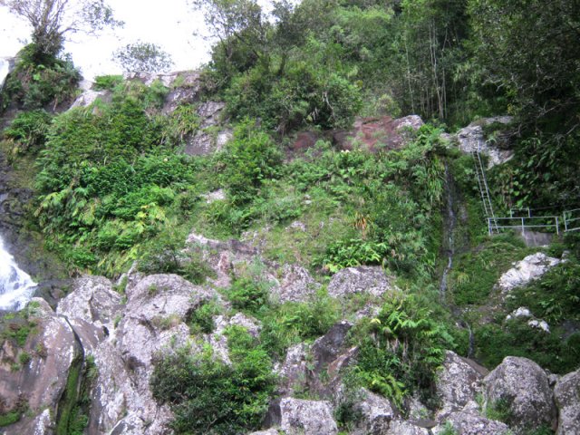 Repérer depuis le bas l'échelle verticale qu'il faudra grimper
