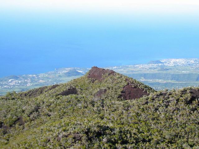Panorama sur l'Océan donnant jusqu'à Saint Joseph