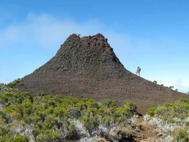 Un des plus petits puys des Puys Ramond