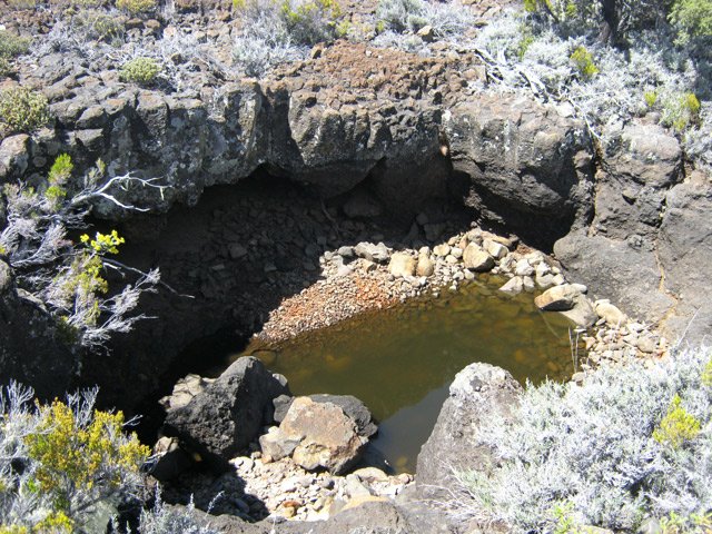 Des restes de la dernière pluie au début de la descente du Fond Simambry