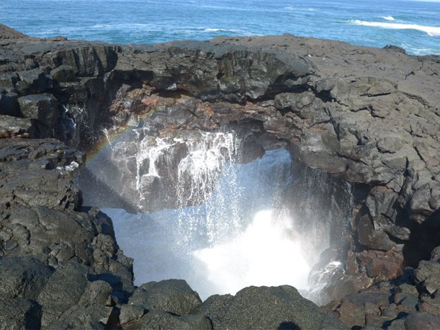 Passage au plus près du gouffre du Souffleur d'Arbonne