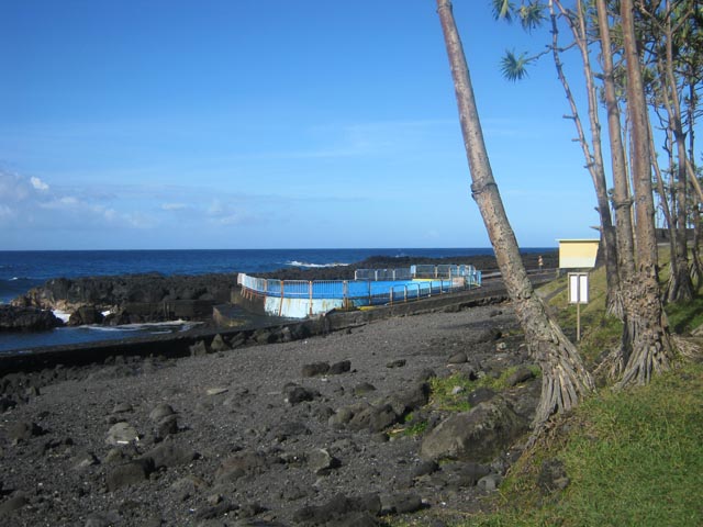 La piscine naturelle et artificielle de Puits aux Anglais