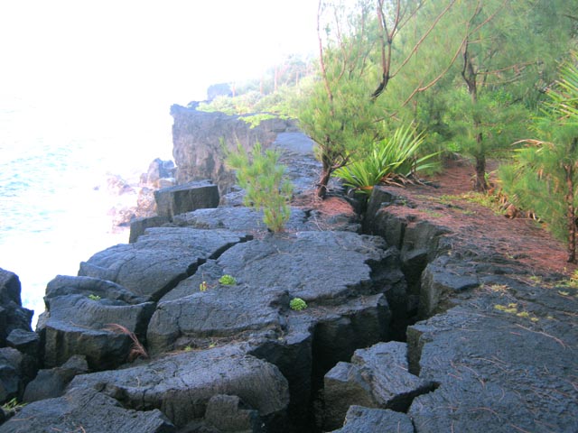 Attention : certaines crevasses peuvent s'avérer dangereuses