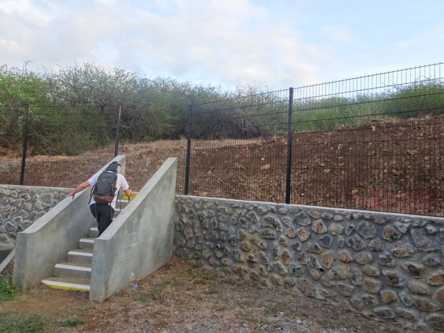 Grâce à l'escalier, impossible de manquer le départ du parcours