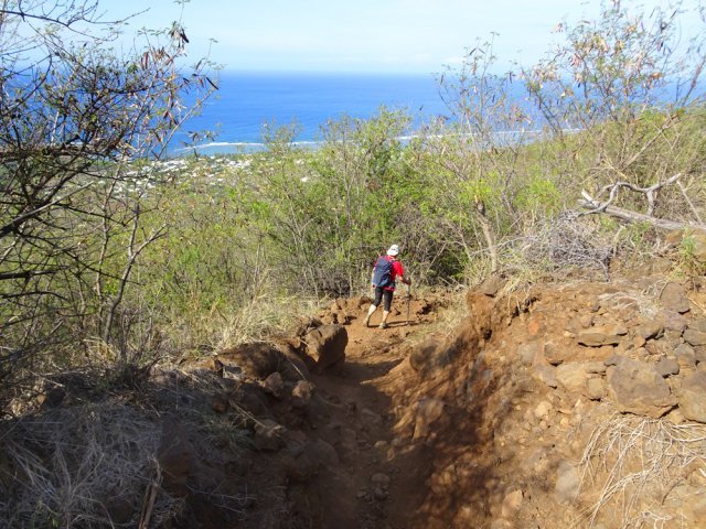 Le sentier a été creusé par les passages de nombreux sportifs