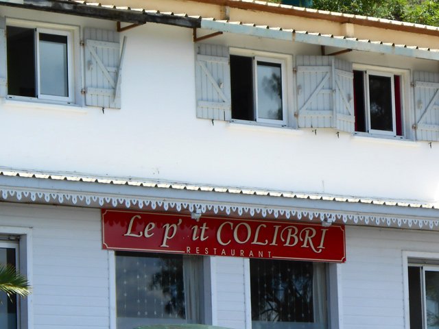 Le restaurant, point de repère si on vient jusque là