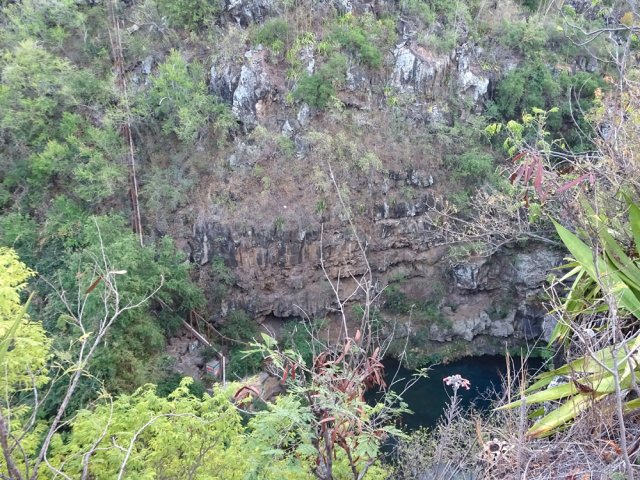 Le Bassin Malheur et la canalisation que l'on vient de visiter