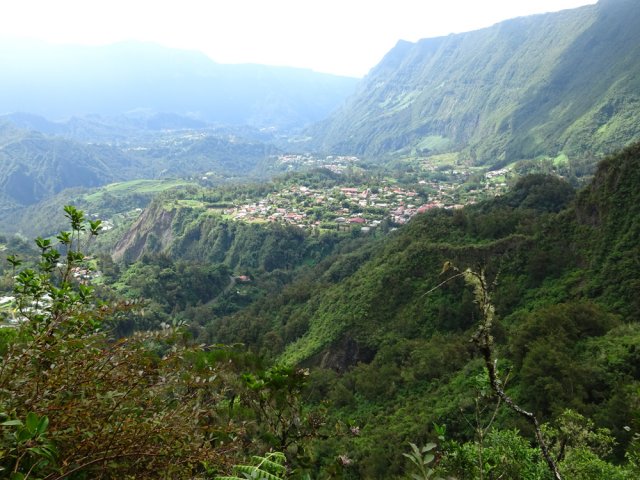 Hell Bourg vu depuis le deuxième kiosque de la boucle