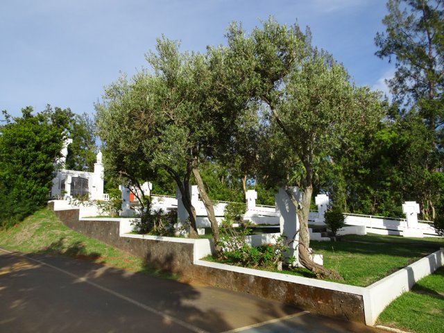 Le point haut de la ville comporte son mont des oliviers