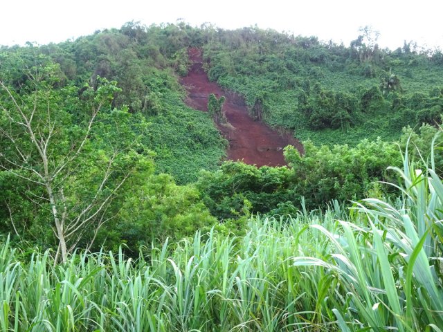 L'érosion se poursuit inexorablement